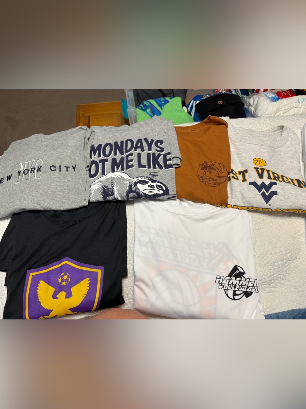 Bundle of 6 Men’s Short-Sleeve Graphic XL Tees